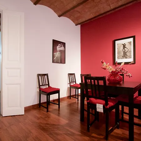 Apartment La Pedrera Barcelona